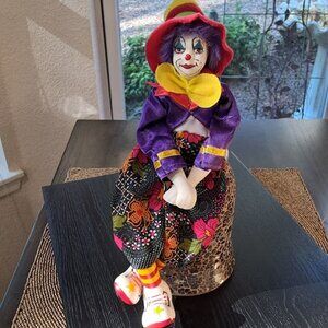 Vintage Gantz Clown Figurine Collection, H2687